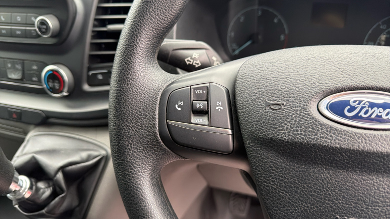 Ford Transit Custom 300 L1 Diesel Fwd 2.0 EcoBlue 130ps High Roof Leader Van